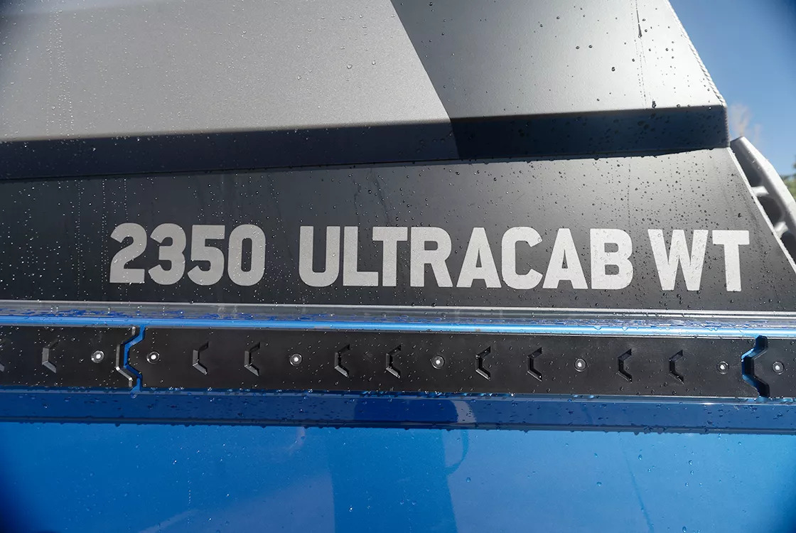 2350 Ultracab® WT