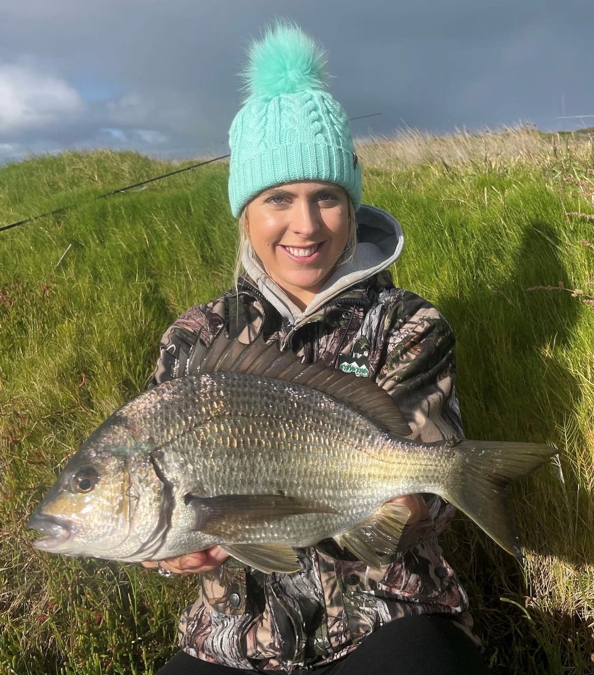 Topwater bream