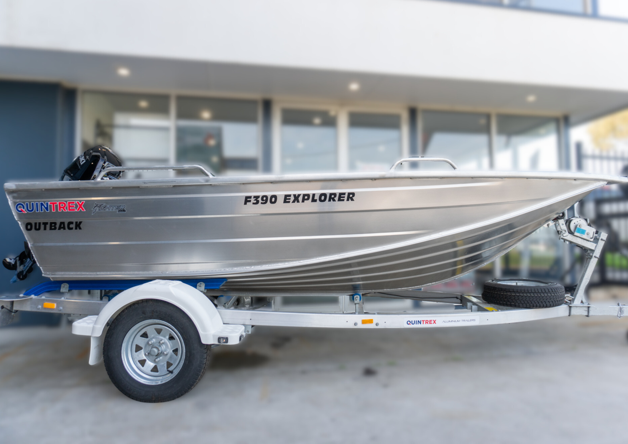 F390 Outback Explorer