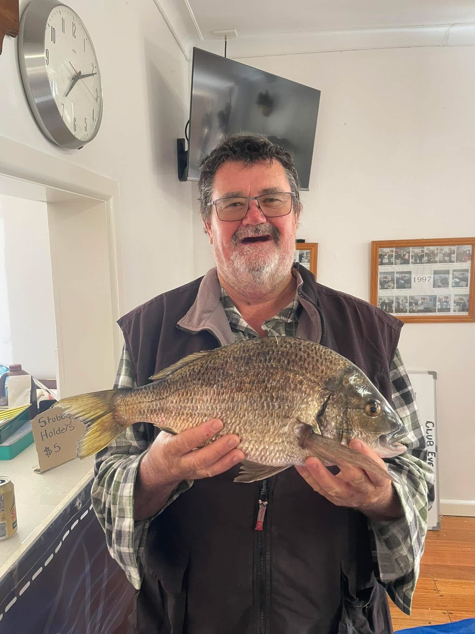 Ggggggiant Bream