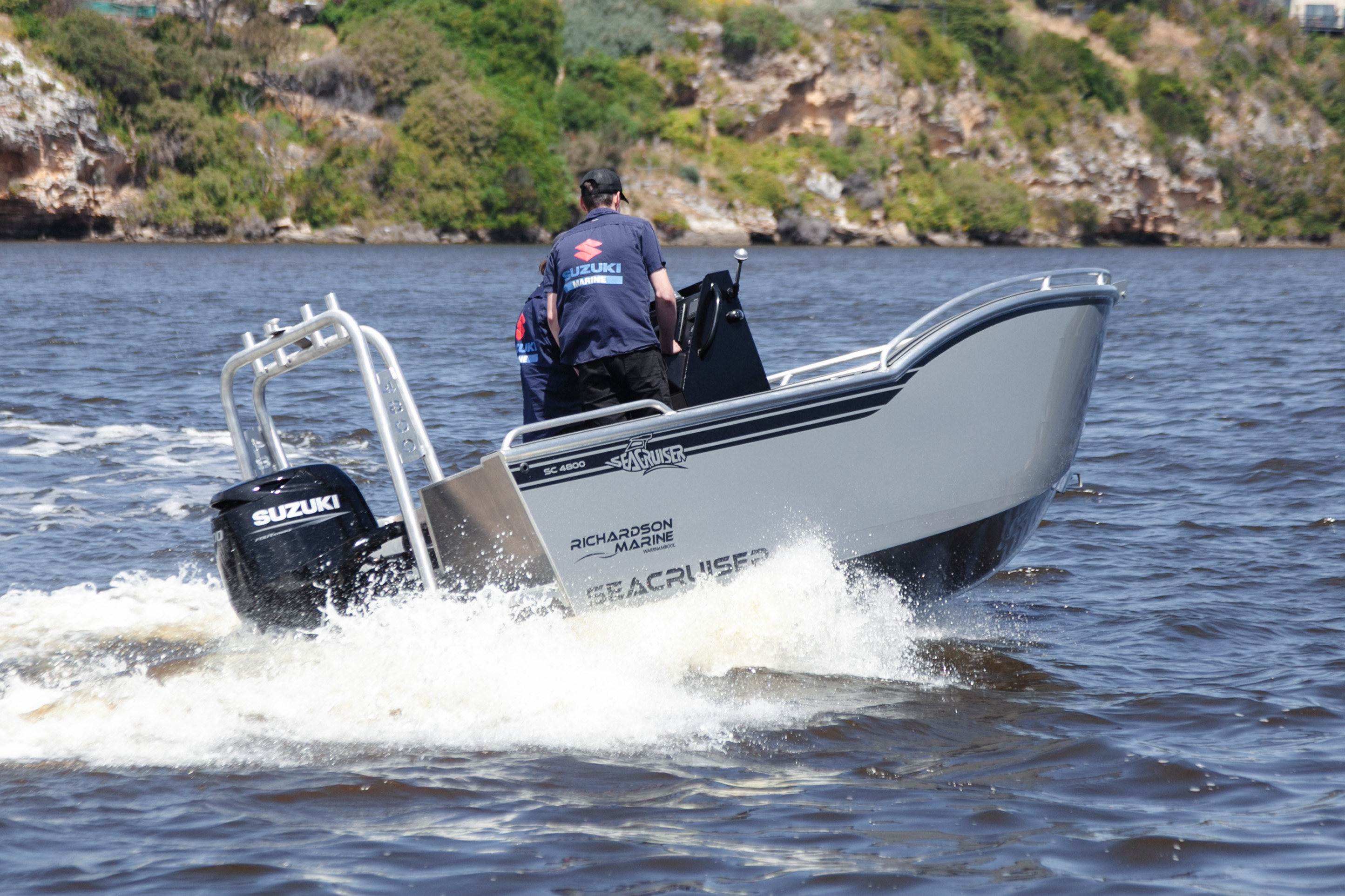 2025 Seacruiser 4800 Bulldog