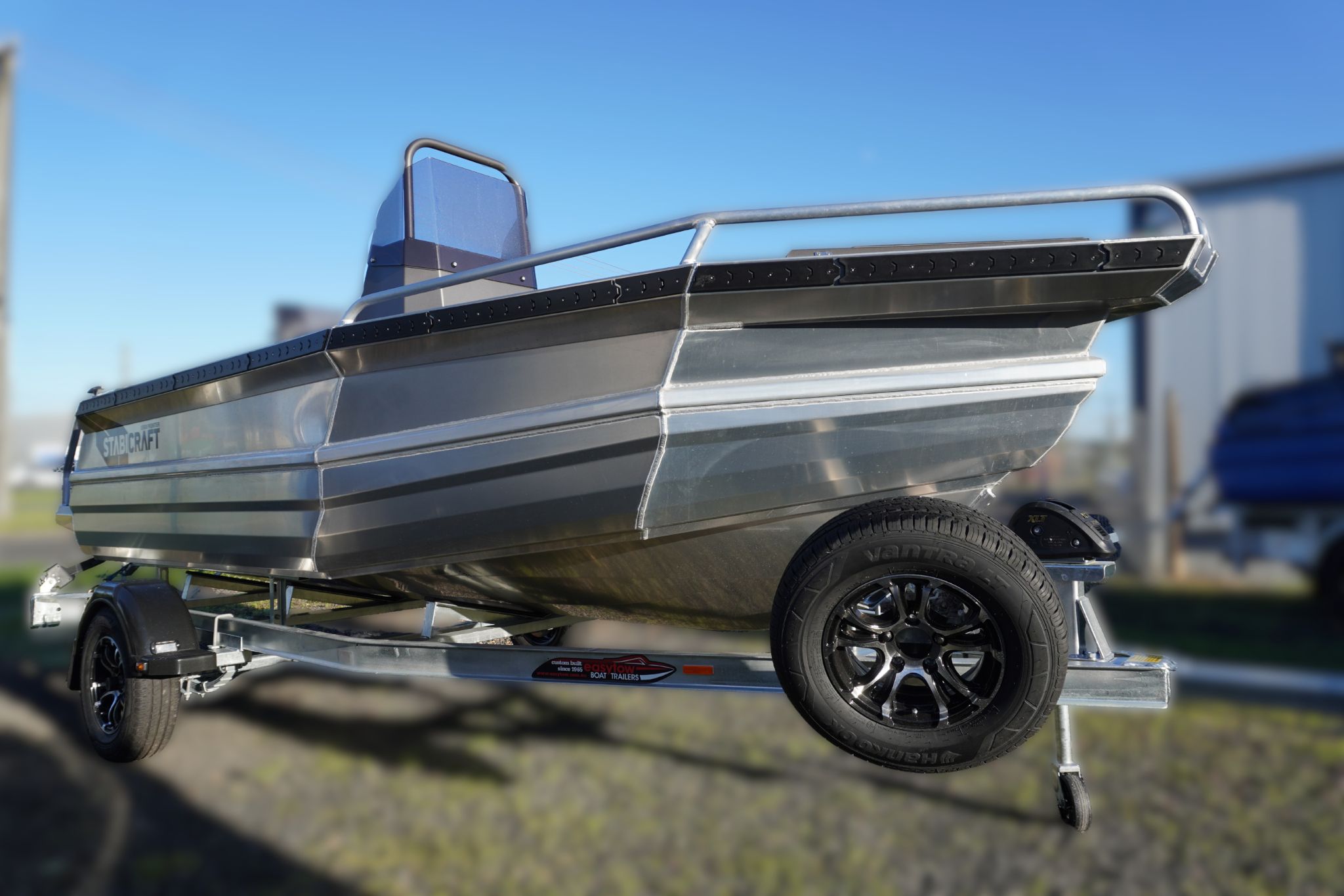 1550 Frontier